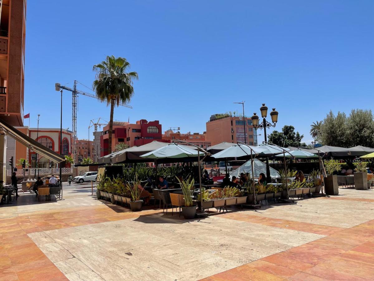 Appartement Chic Gueliz Plaza Avec Vue Marrakesh Eksteriør billede