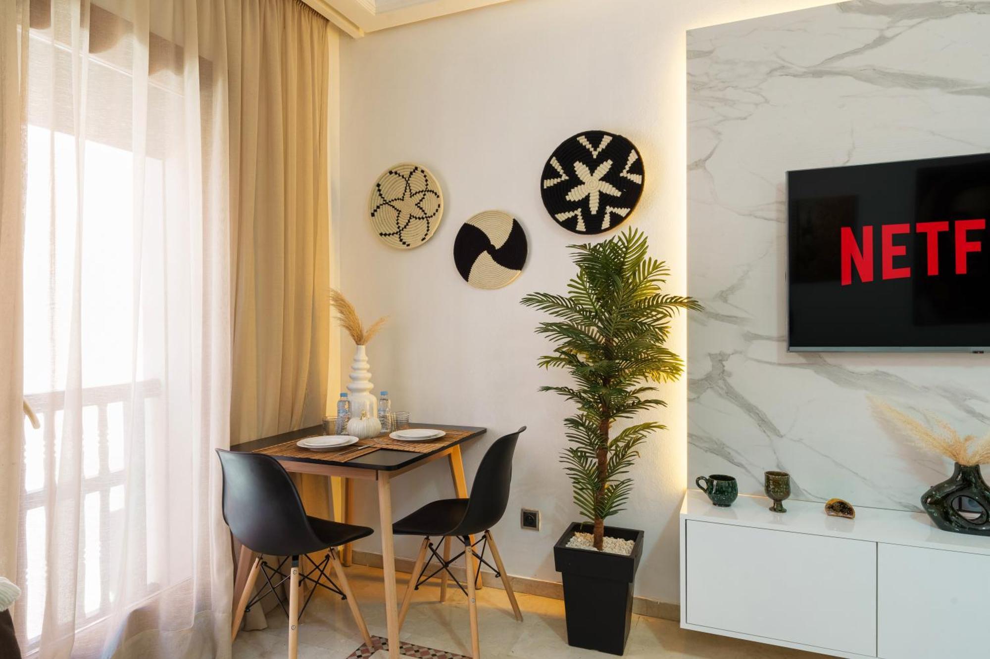 Appartement Chic Gueliz Plaza Avec Vue Marrakesh Eksteriør billede