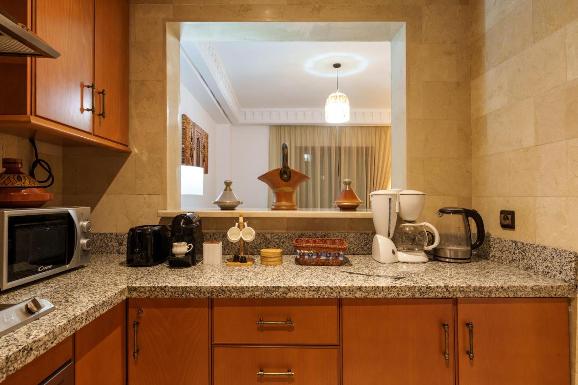 Appartement Chic Gueliz Plaza Avec Vue Marrakesh Eksteriør billede